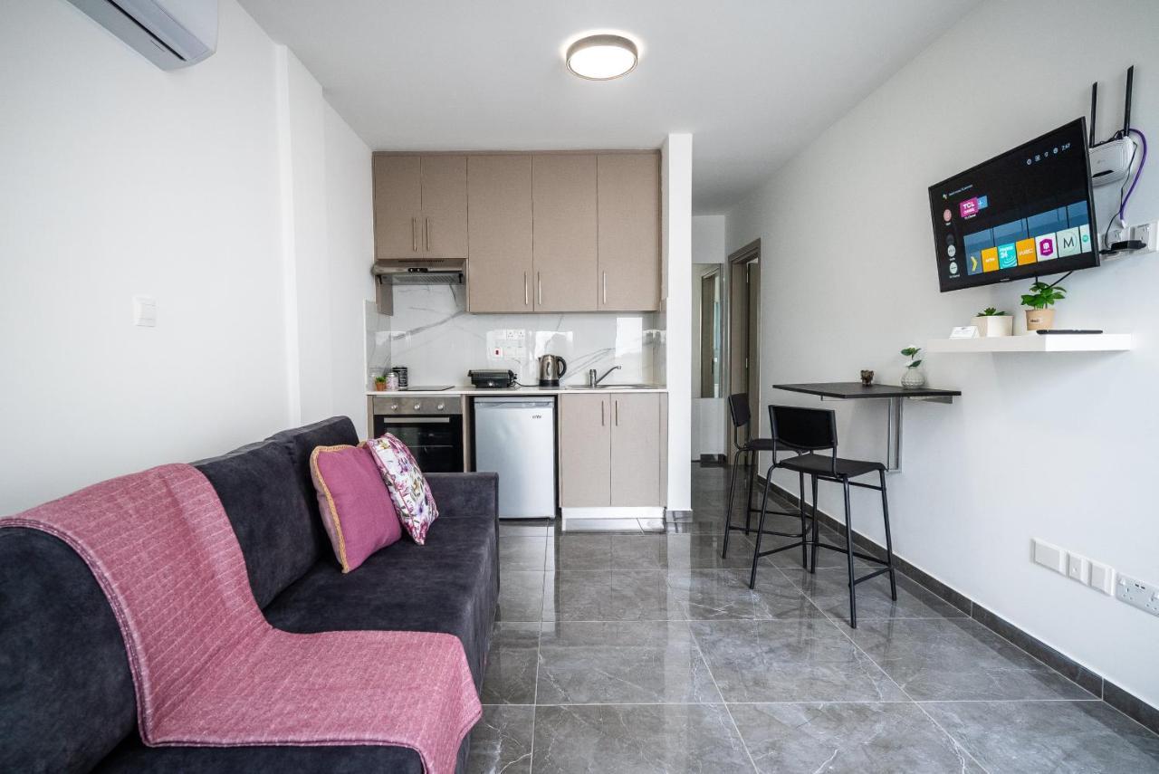 Spiros Luxury Apartments Agia Napa Exterior foto